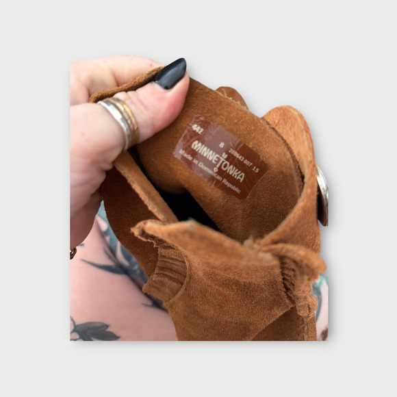 Minnetonka Suede Moccasin Boots Brown Fringed Lace Up Ankle Booties Size 8 - Picture 2 of 11